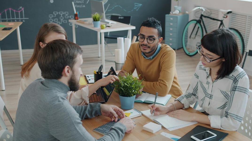 diverse group discussion